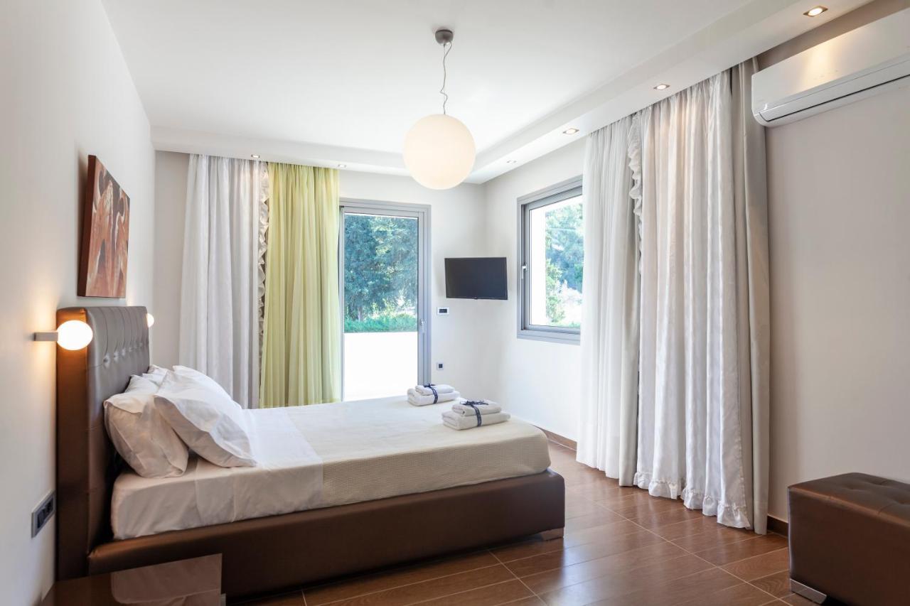 יאליסוס Bella Foresta Villa מראה חיצוני תמונה