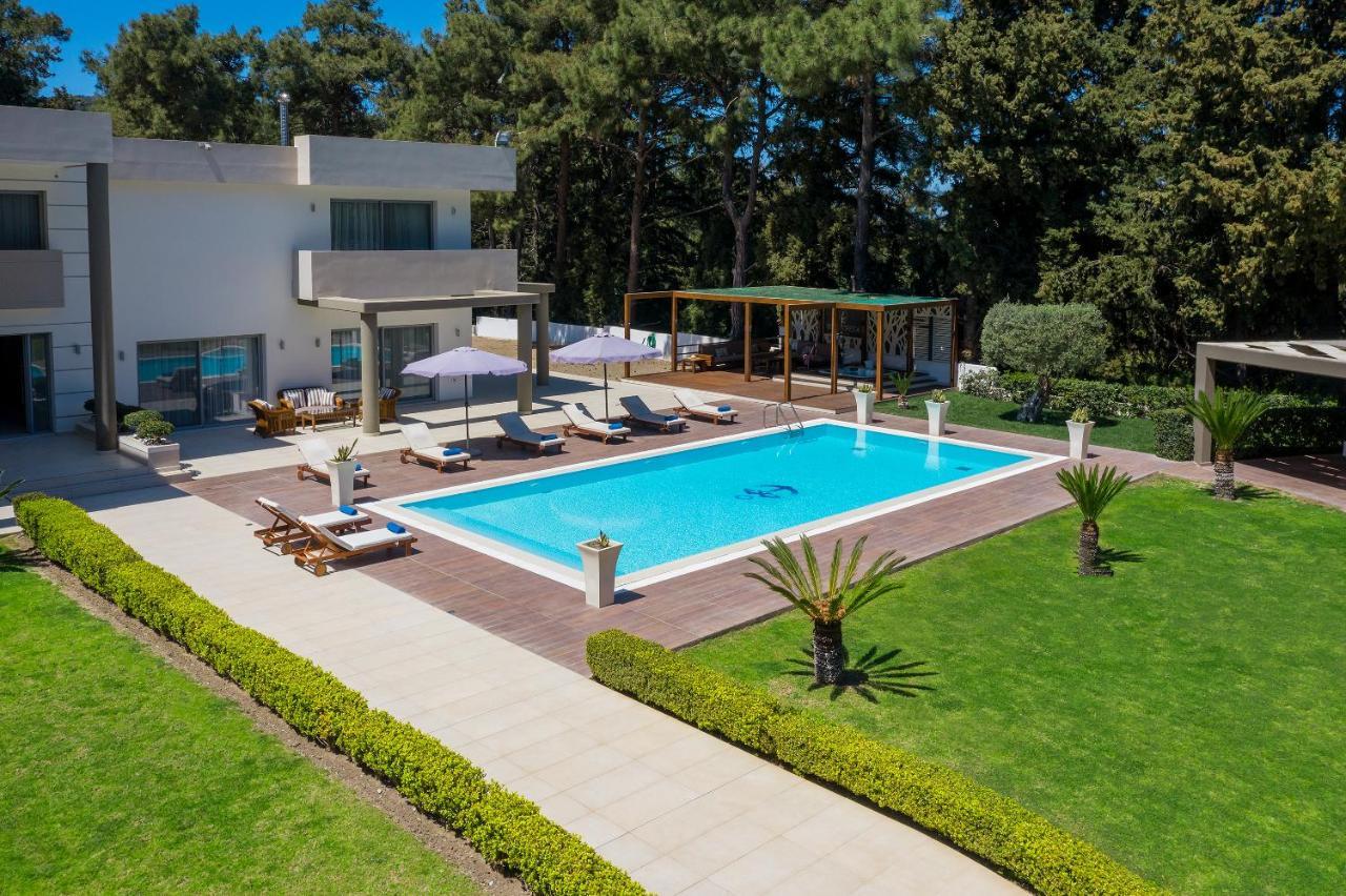 יאליסוס Bella Foresta Villa מראה חיצוני תמונה
