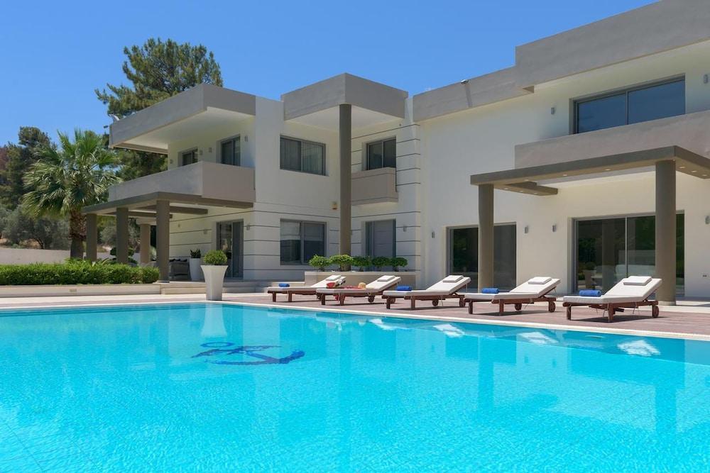יאליסוס Bella Foresta Villa מראה חיצוני תמונה