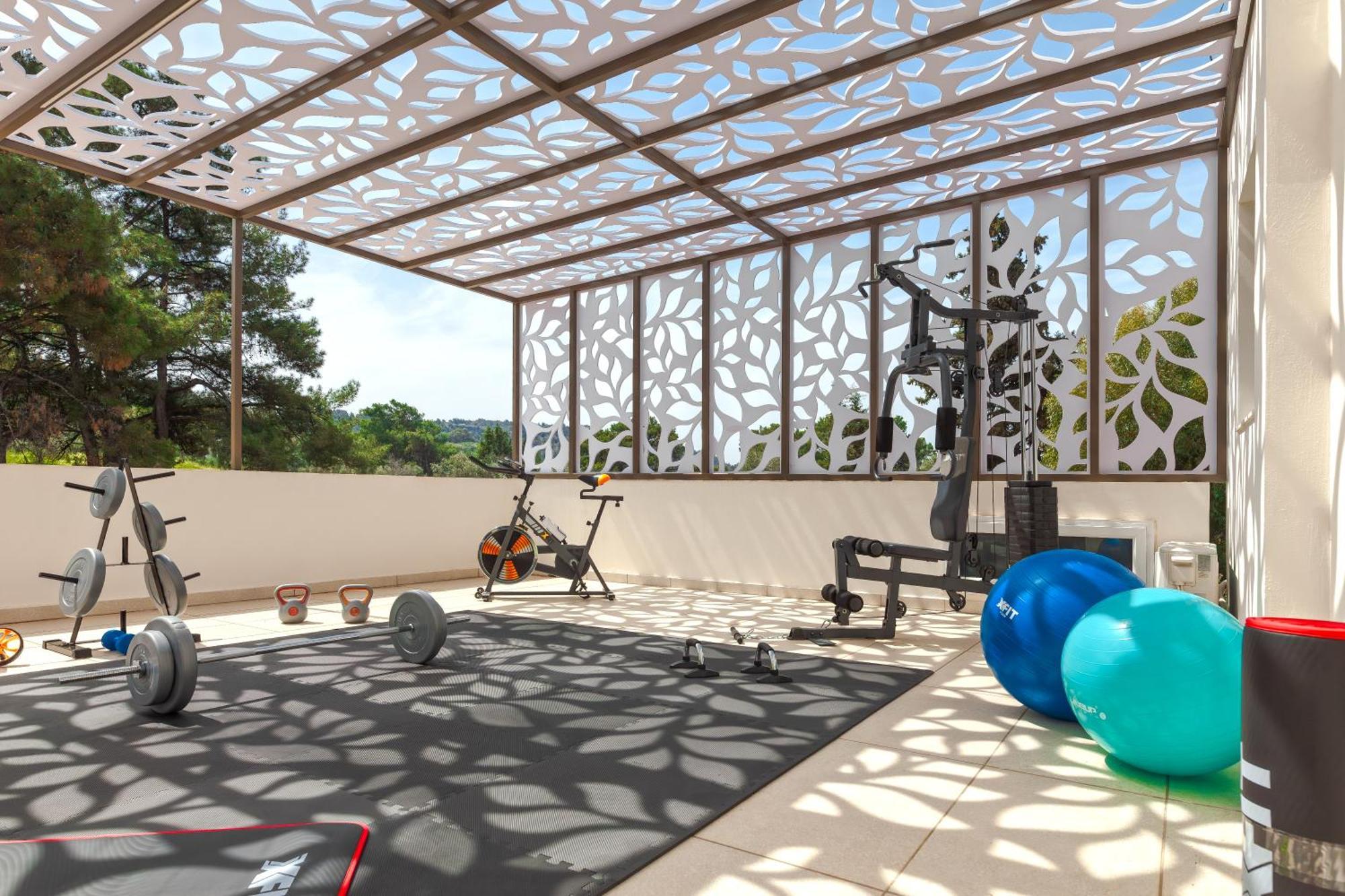 יאליסוס Bella Foresta Villa מראה חיצוני תמונה